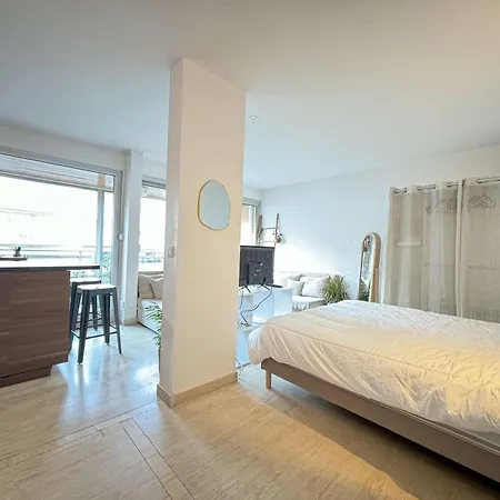 Moderne Avec Terrasse Sur Le Toit, Parking Et Wifi - Fr-1-226b-225 *
